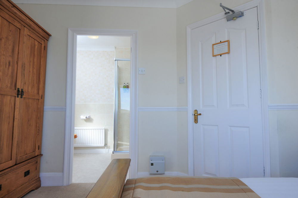 Bay Hotel 3*