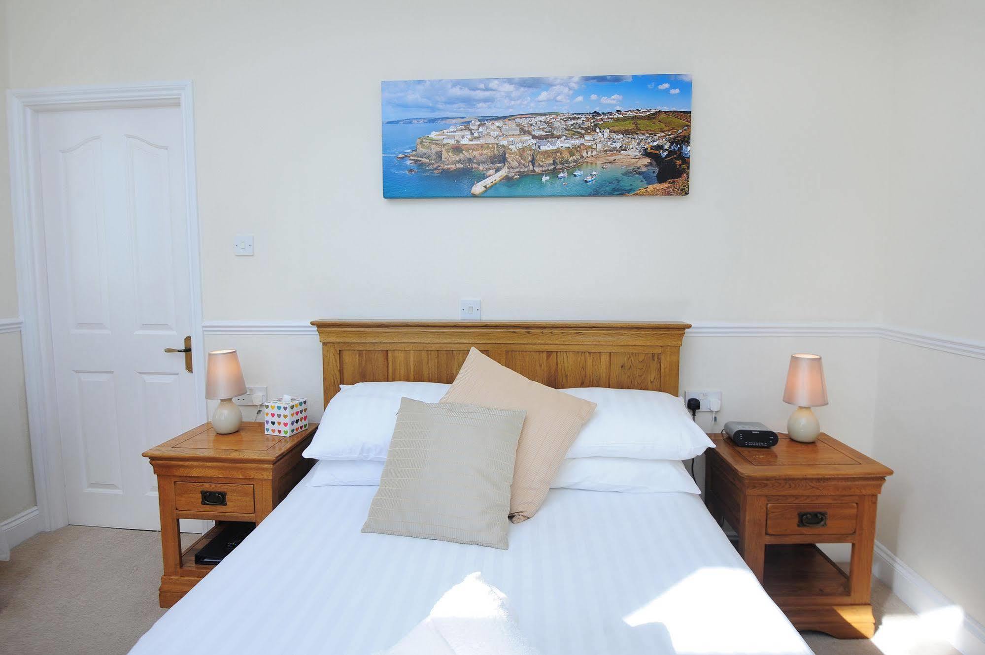 Bay Hotel 3*